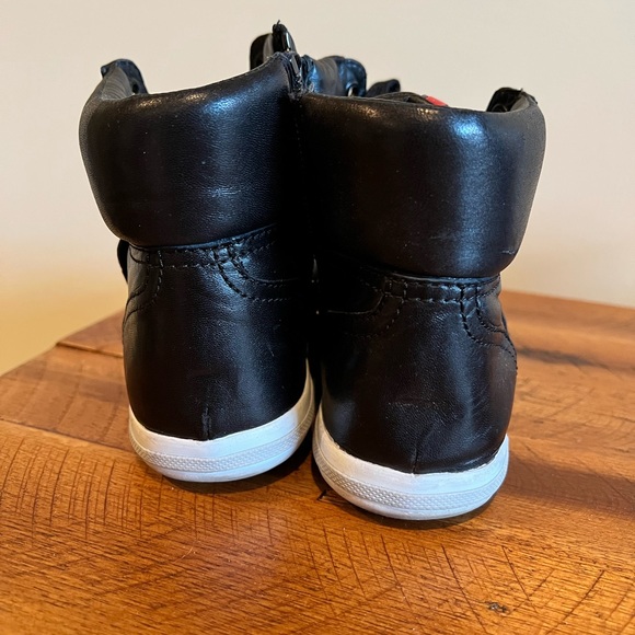 Prada high top sneakers - Picture 6 of 9